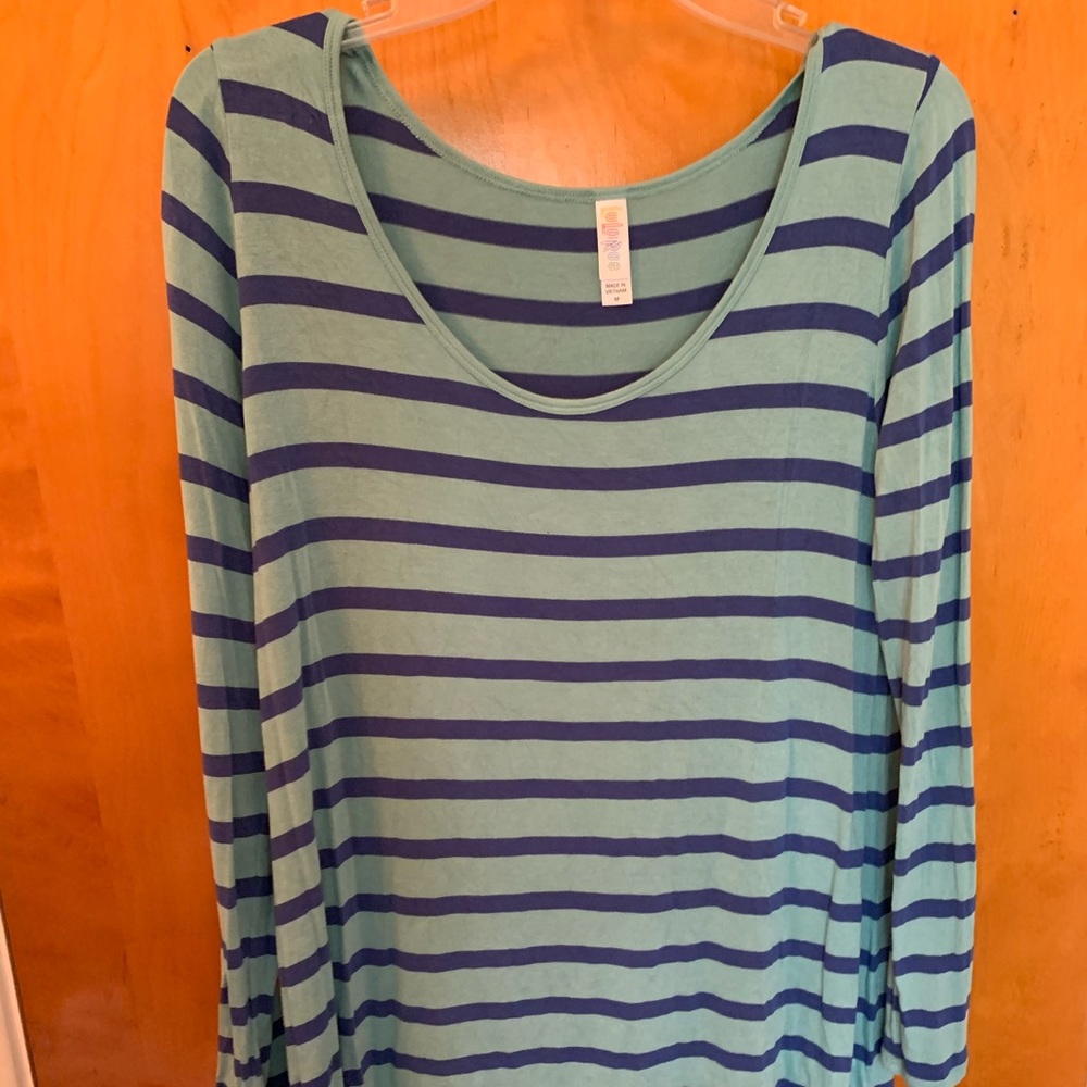 Lularoe lynnae size medium